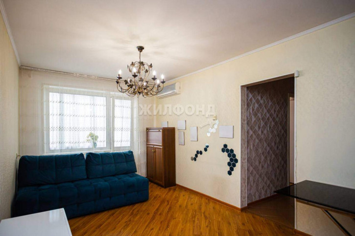2-комн квартира Кирова улица, д.77