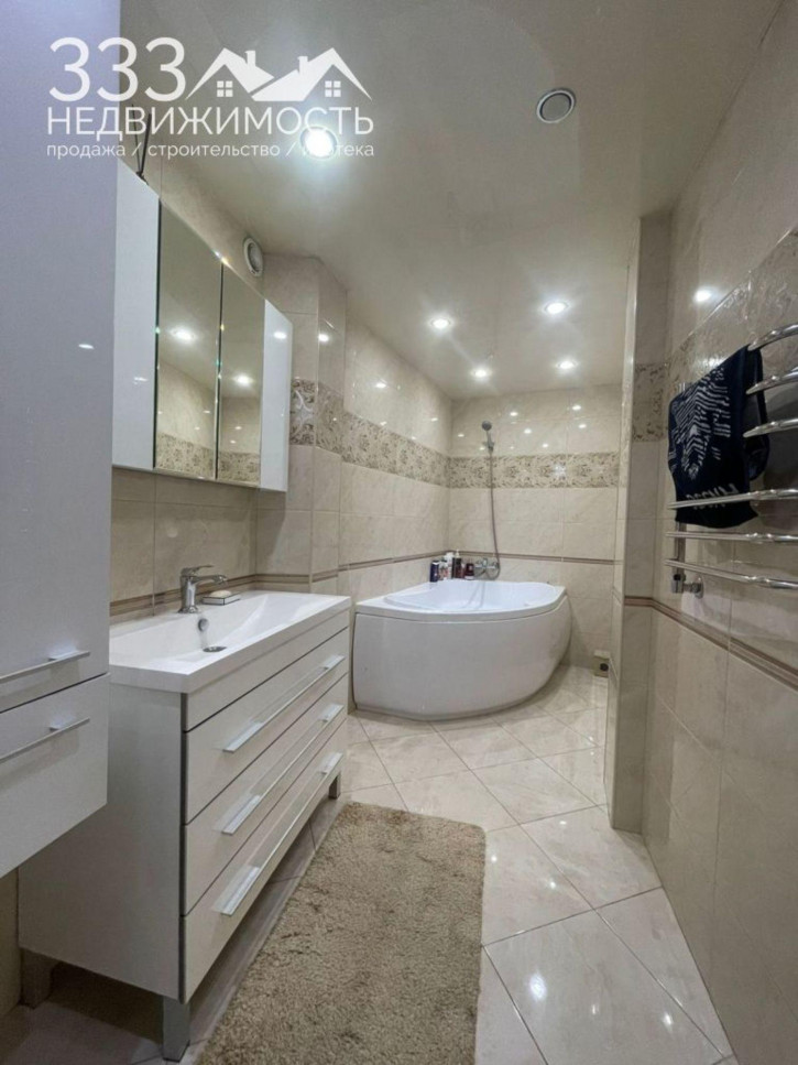 4-комн квартира Московское ш, 54К1