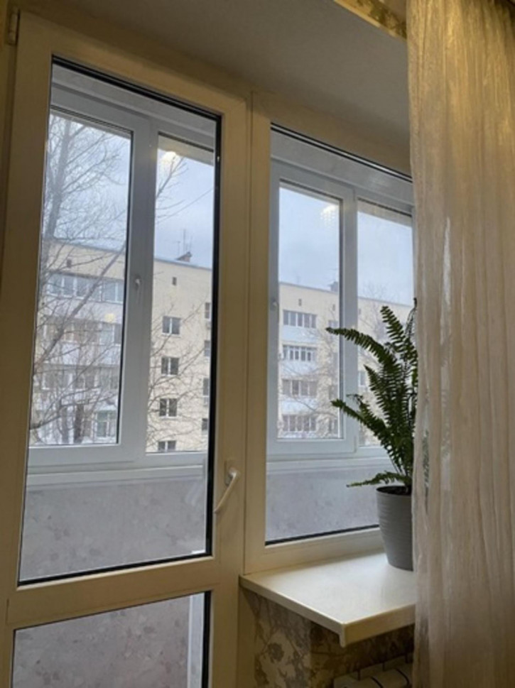 2-комн квартира Луначарского улица, 101