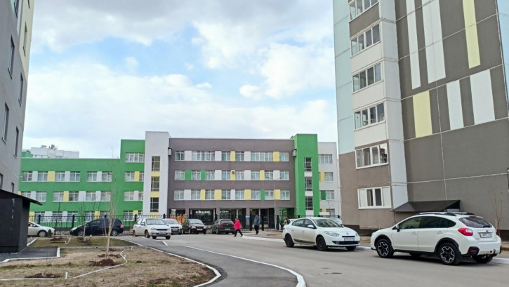 3-комн квартира в новом доме улица Братьев Хусаиновых, 8