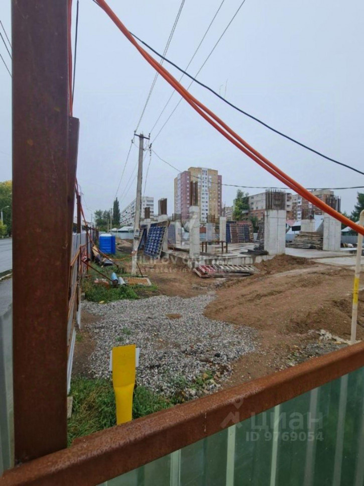 Отдельное здание улица Ахметова, 284,  д. 284