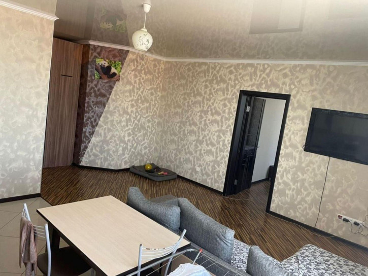 2-комн квартира Домбайская ул, 9