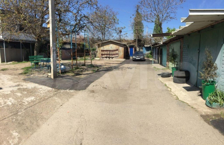 2-комн квартира Ставропольская ул, 25