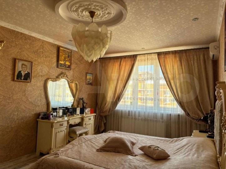 1-комн квартира Автолюбителей ул, 52/4