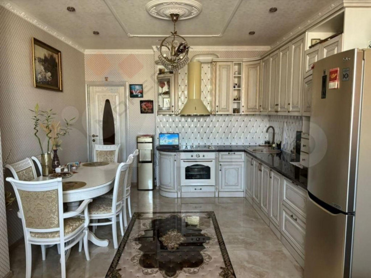 1-комн квартира Автолюбителей ул, 52/4