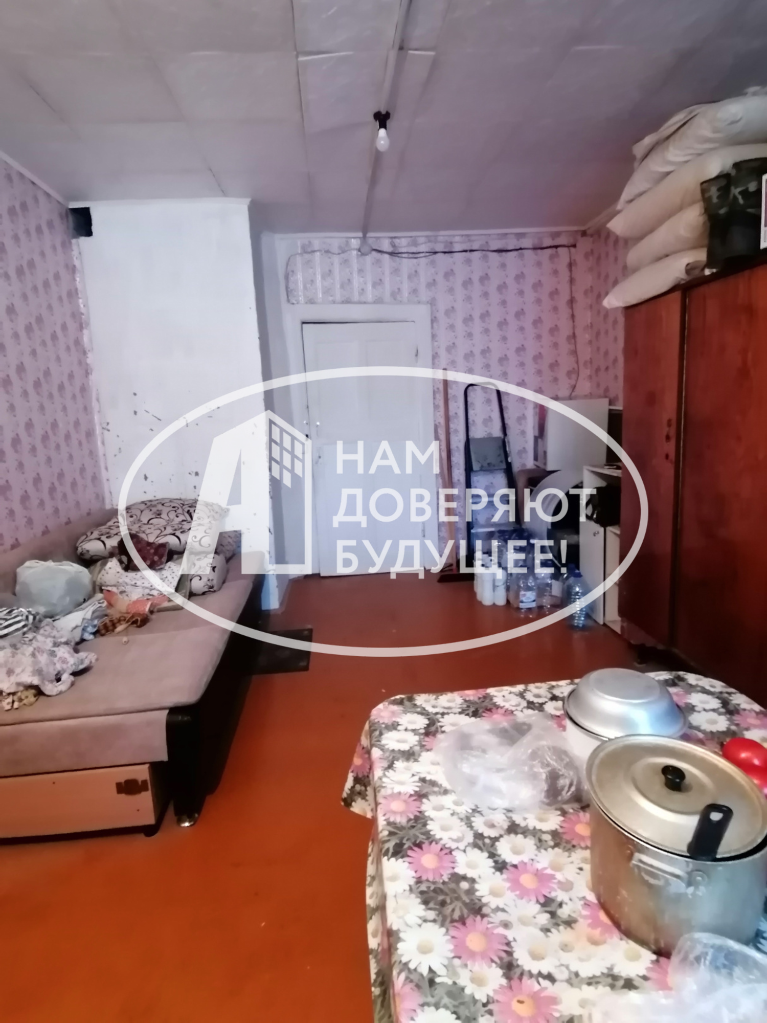 Купить квартиру за 890 000 рублей на улица Калинина, 64А