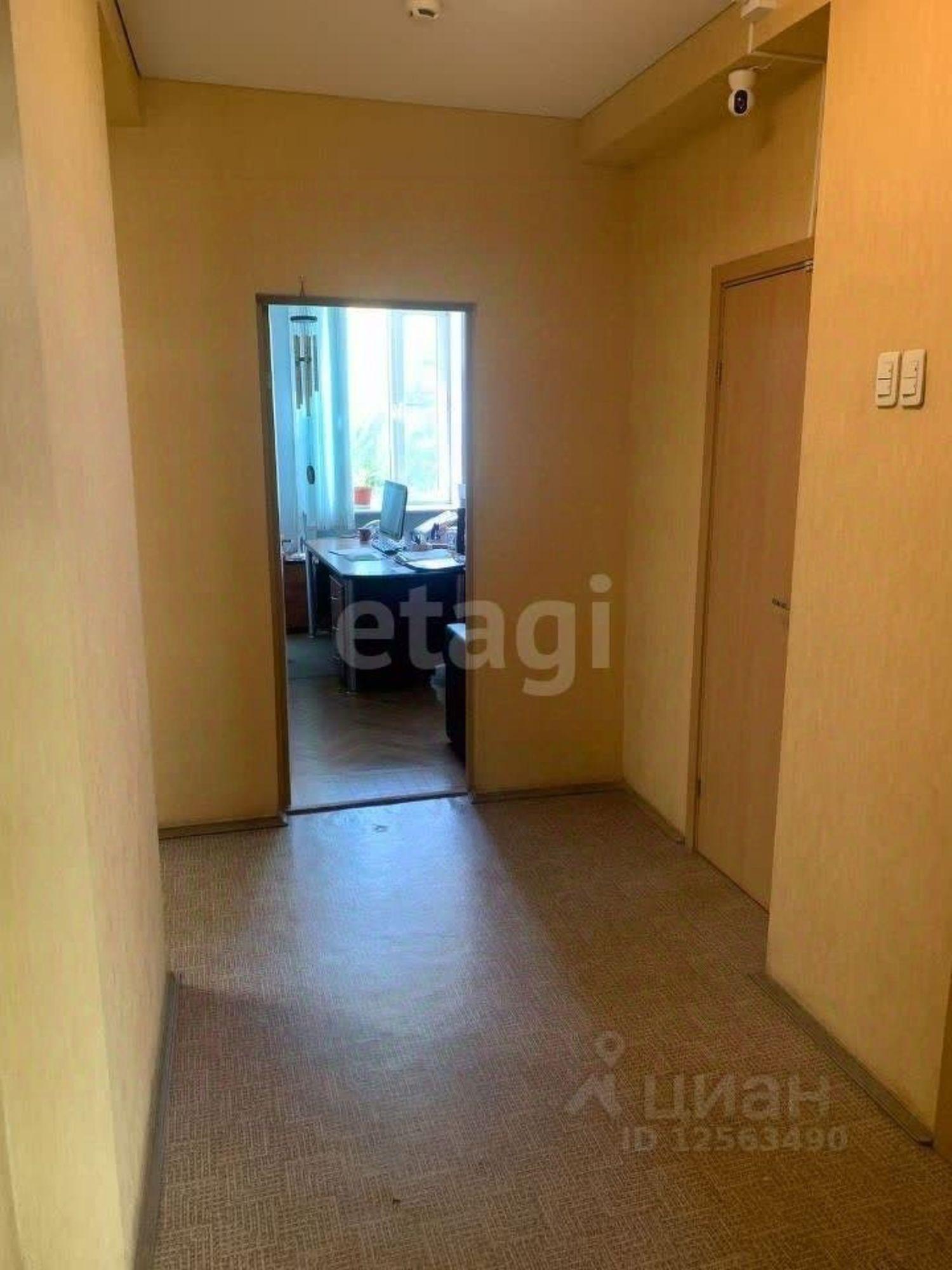 Купить офис, помещение под офис за 9 458 010 рублей на Плехановская улица, 21