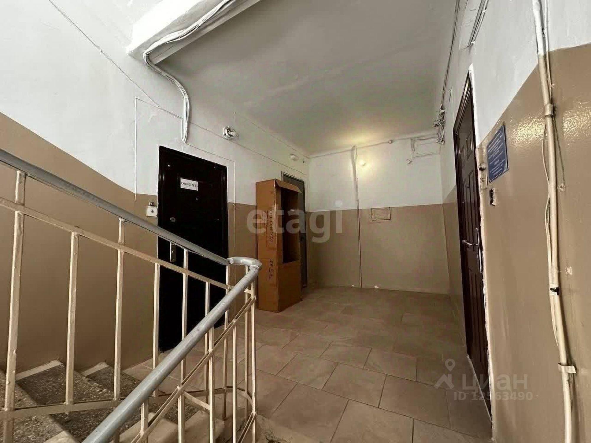 Купить офис, помещение под офис за 9 458 010 рублей на Плехановская улица, 21