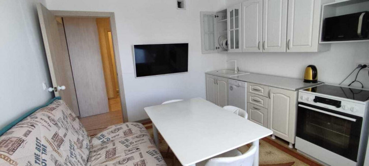 2-комн квартира улица Ленина, 231