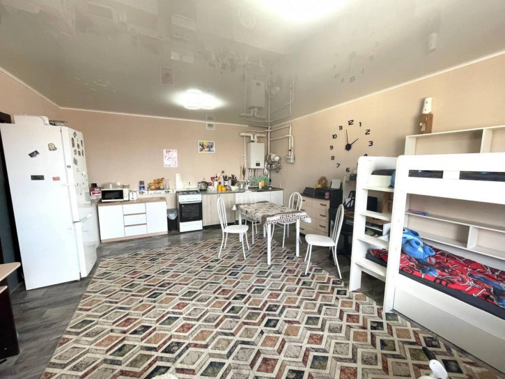2-комн квартира Ленинградская улица, 41