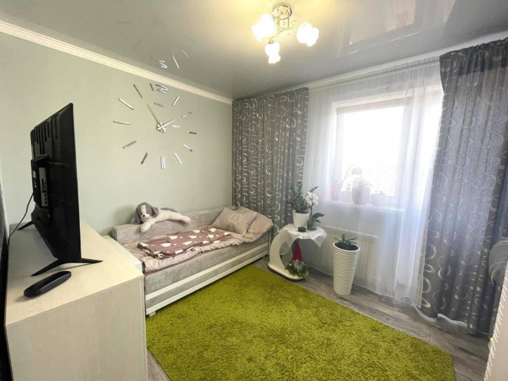 2-комн квартира Ленинградская улица, 41