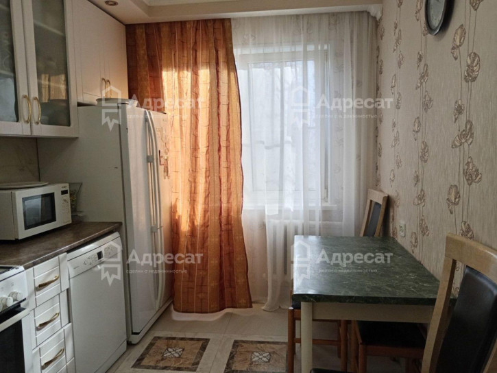 2-комн квартира ул. Землячки,  д.50