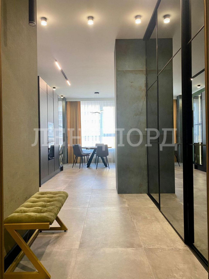 2-комн квартира улица 8 Марта, 7