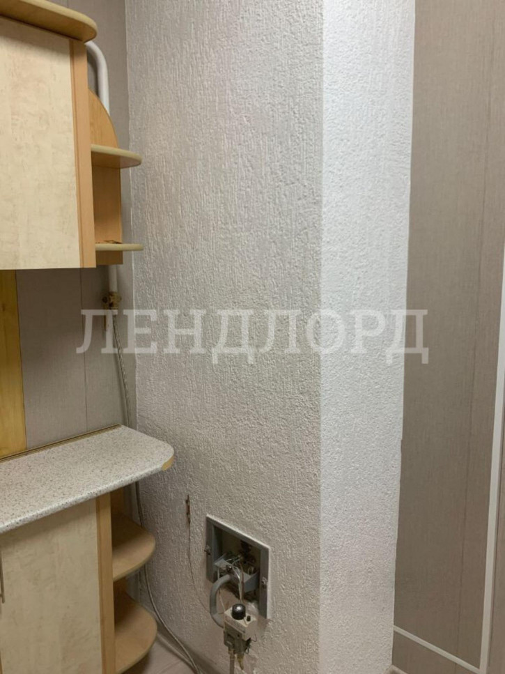 2-комн квартира улица Станиславского, 95