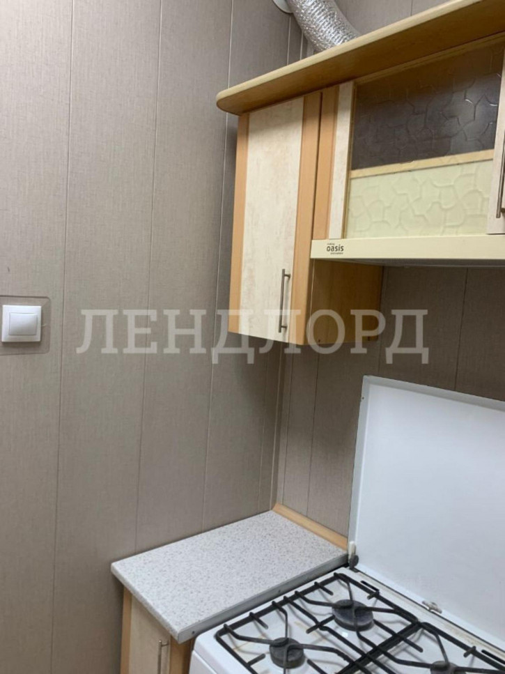2-комн квартира улица Станиславского, 95