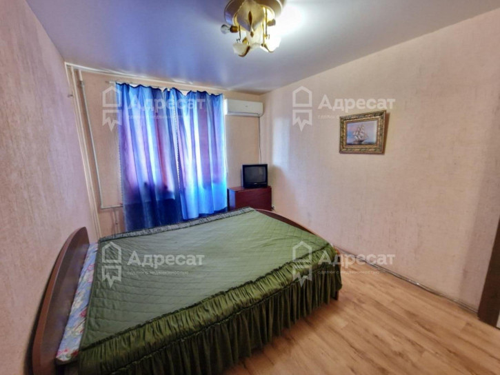 2-комн квартира ул. Землячки,  д.27а