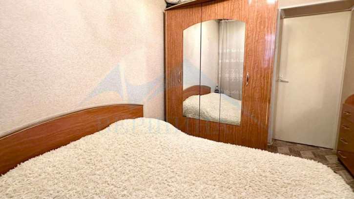3-комн квартира Кирова улица,2