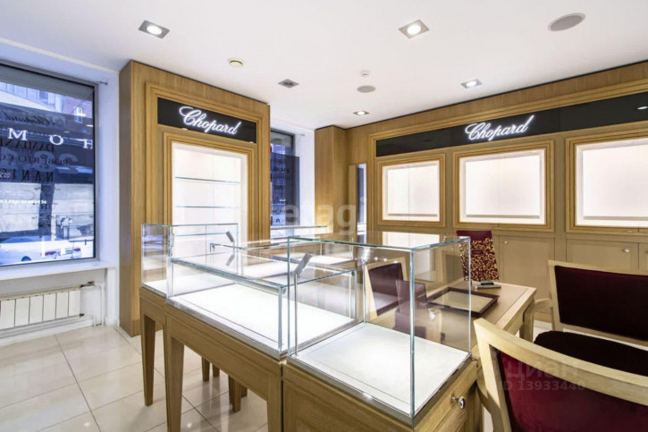 Торговое помещение улица 8 Марта, 2/13,  д. 2/13