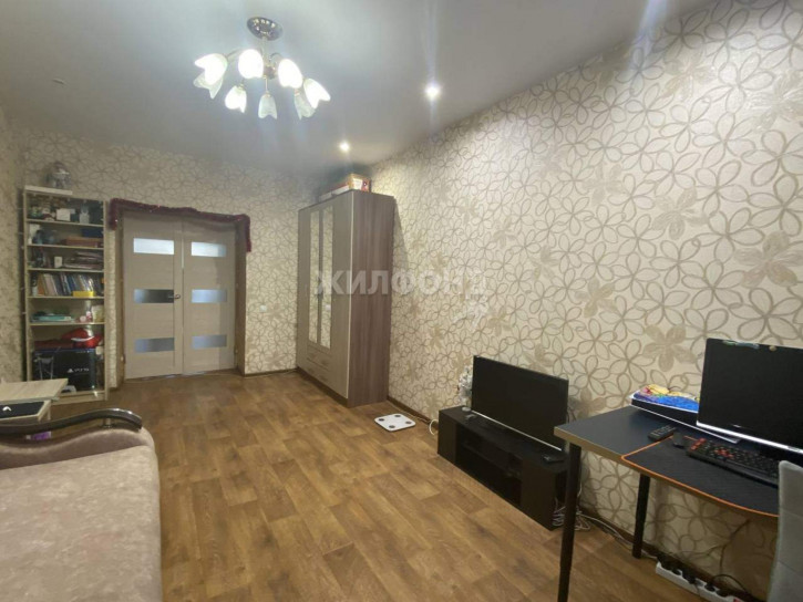 3-комн квартира Сержанта Коротаева улица, д.1