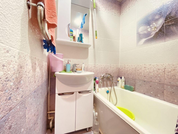 2-комн квартира Парковая ул, 6