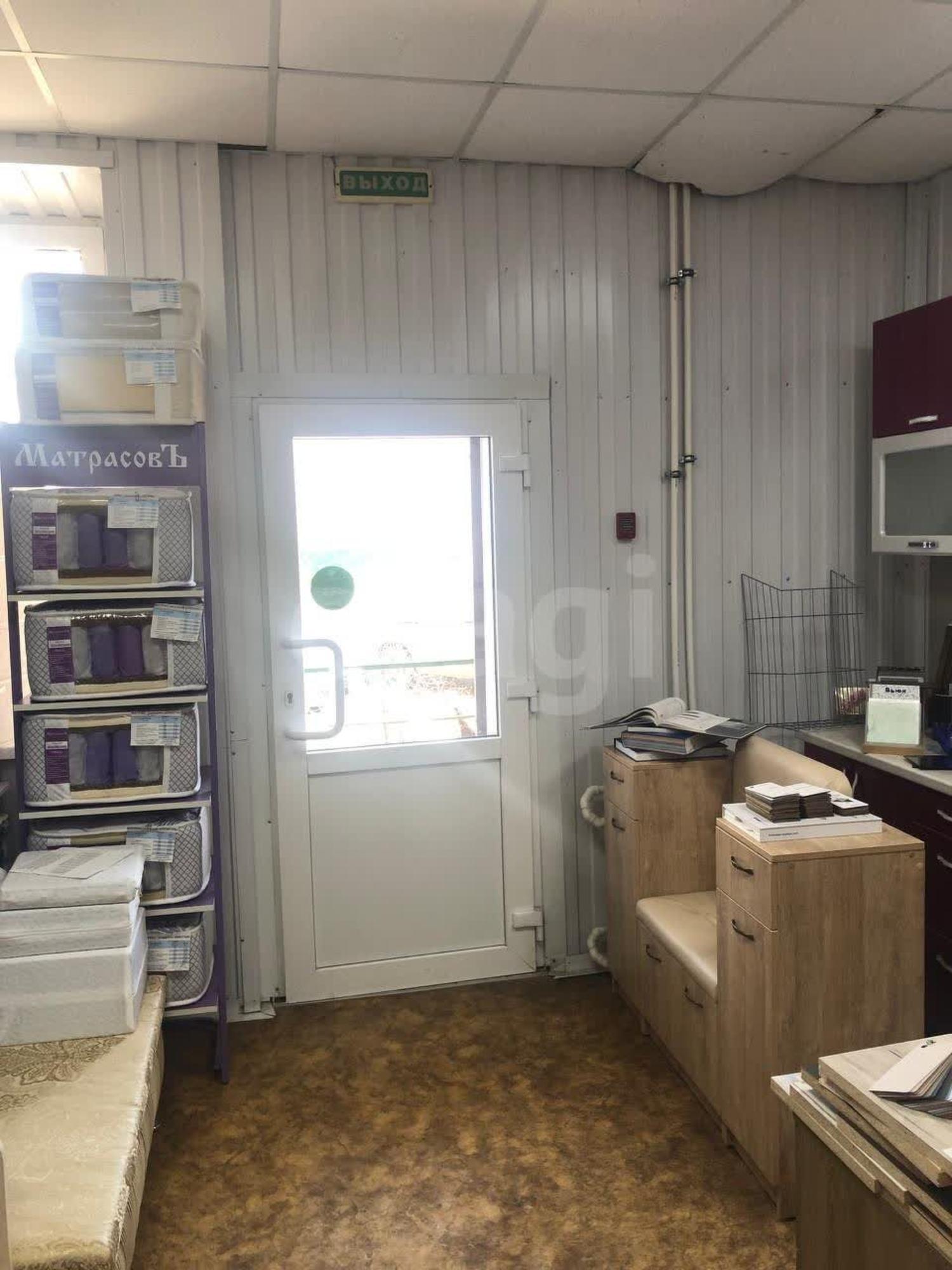 Купить торговое помещение за 9 990 000 рублей на улица Карла Маркса, 97