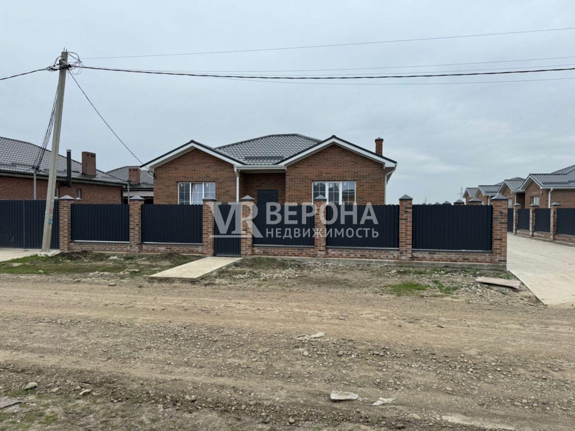 Купить дачу, дом, коттедж за 9 500 000 рублей на Краснодарская ул, 88