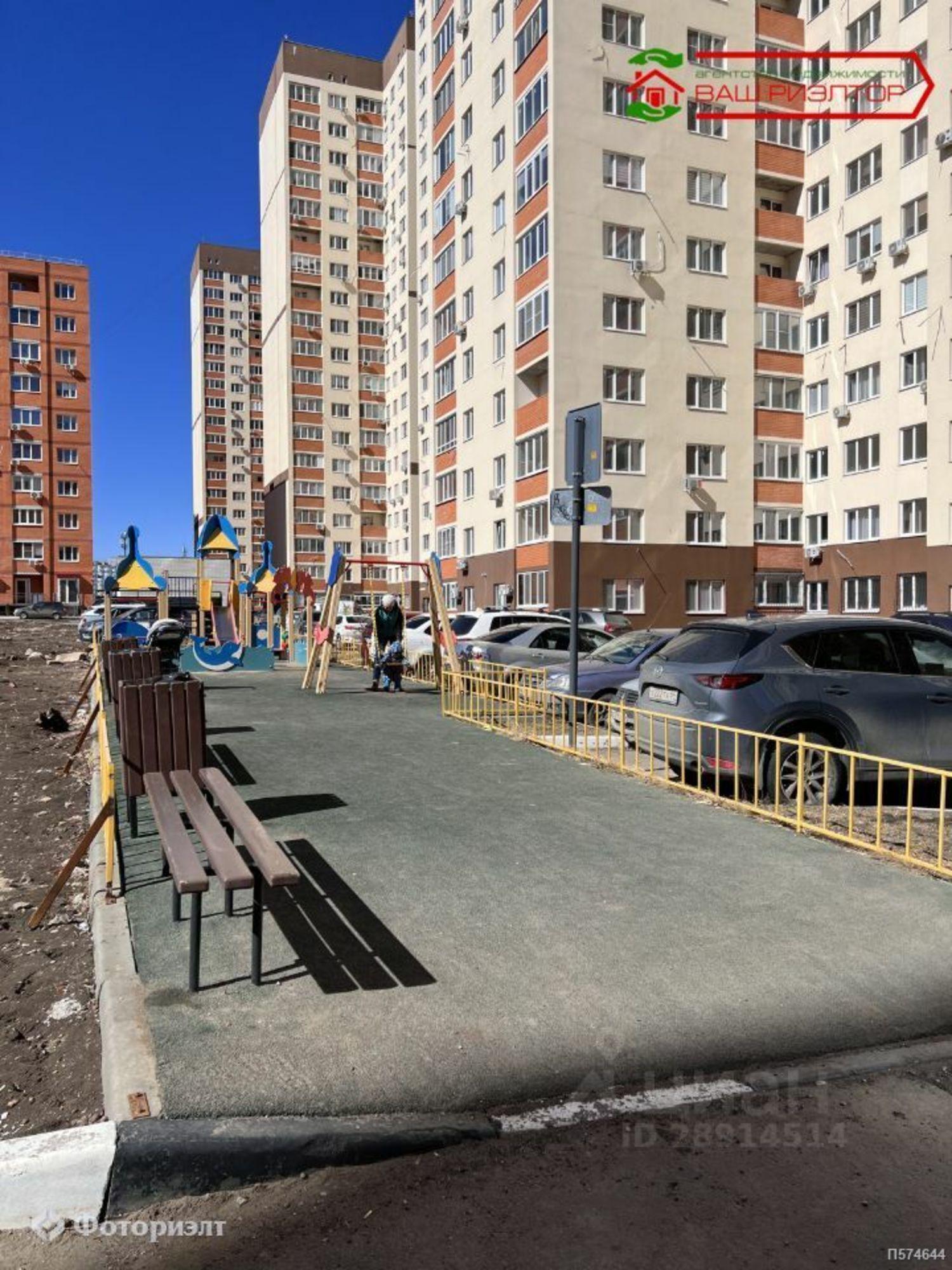 Купить квартиру за 4 050 000 рублей на Героев Отечества пр-кт, 6А
