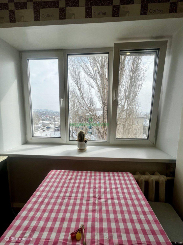2-комн квартира Кольцова ул, 1