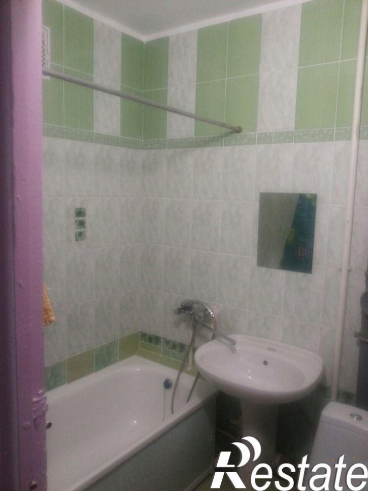 Комната Новосибирская, 33