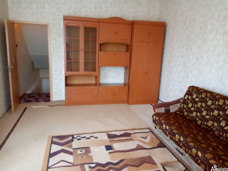 3-комн квартира Чкалова, 50