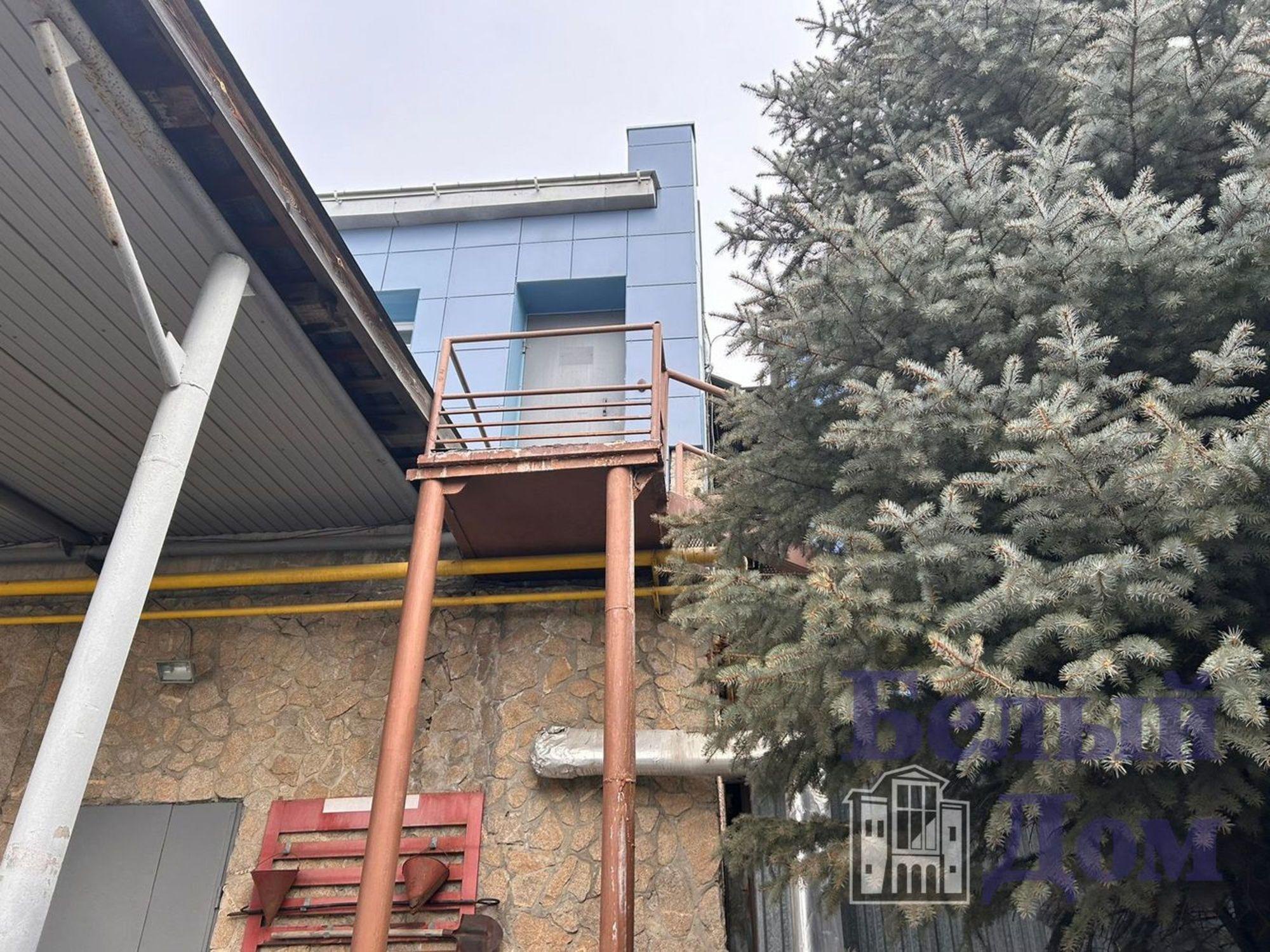Сдать складское помещение за 150 000 рублей на Луганская улица, 59 к.1