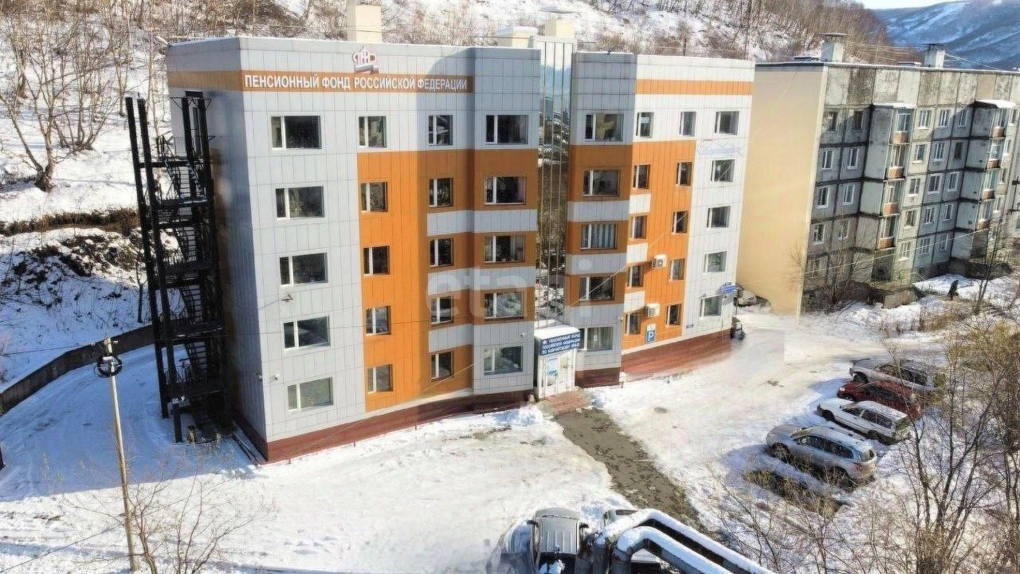 Купить офис, помещение под офис за 13 481 900 рублей на Ленинградская улица, 124Б