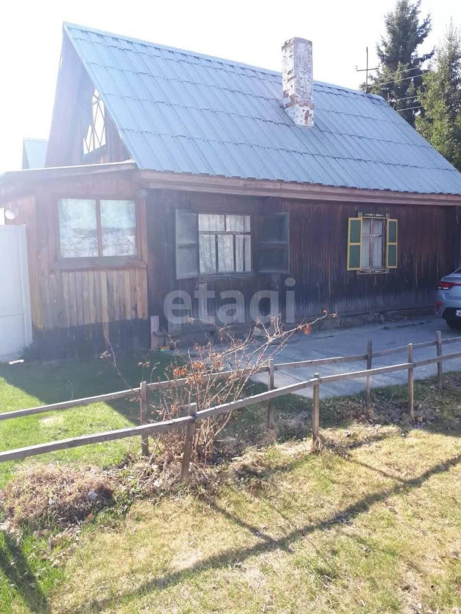 Купить дачу, дом, коттедж за 5 500 000 рублей на Сиреневая, 38