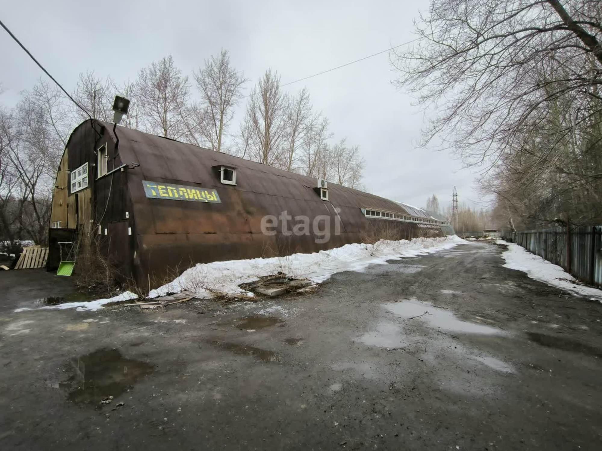 Сдать производственную площадь за 210 000 рублей на Старо-Тобольский тракт 2 км 8 стр 52