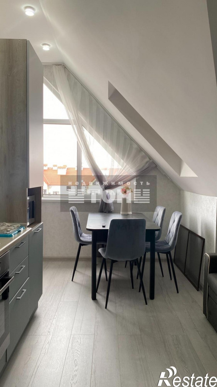 3-комн квартира Витебская, 12, корп.6
