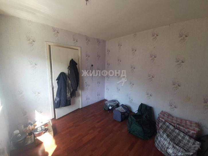 4-комн квартира Широкий Лог улица, д.48А