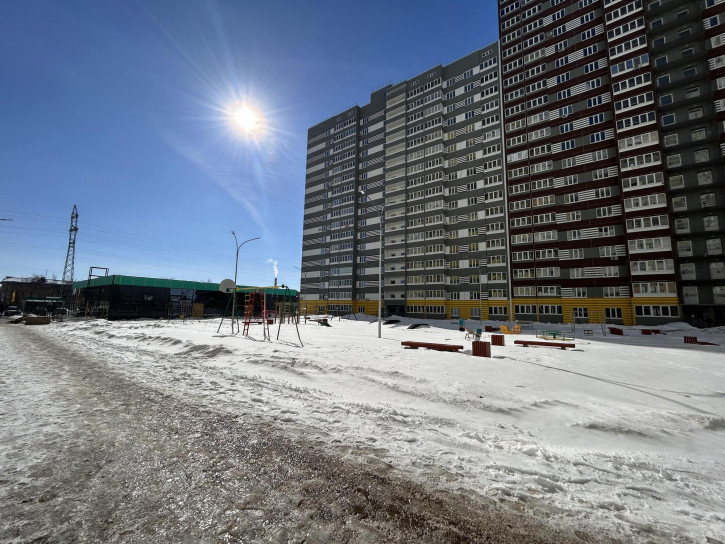 3-комн квартира в новом доме улица Юркина, 8