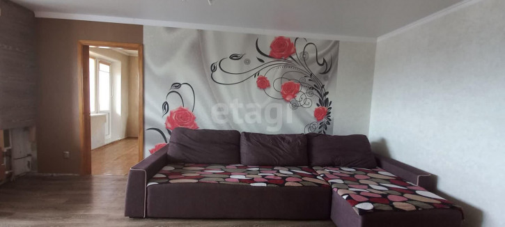 3-комн квартира проспект Королёва, 16