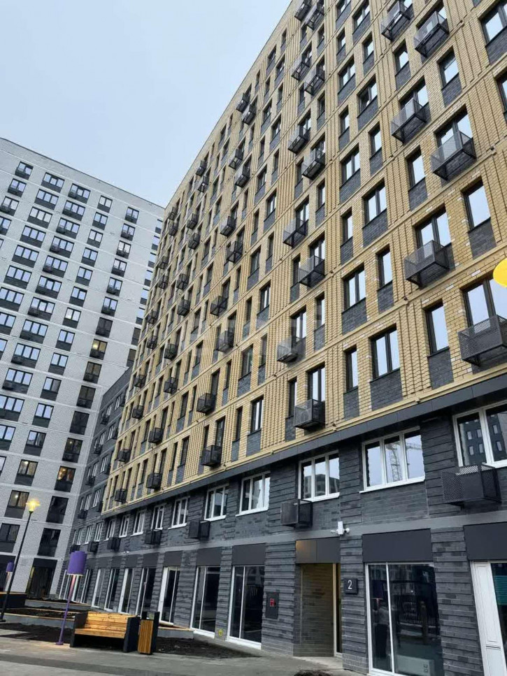 Студия Новоселов, 103
