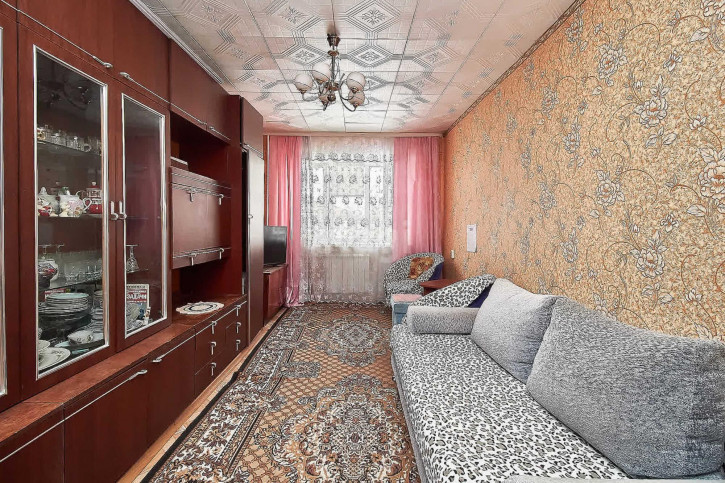 3-комн квартира Урожайная, 2