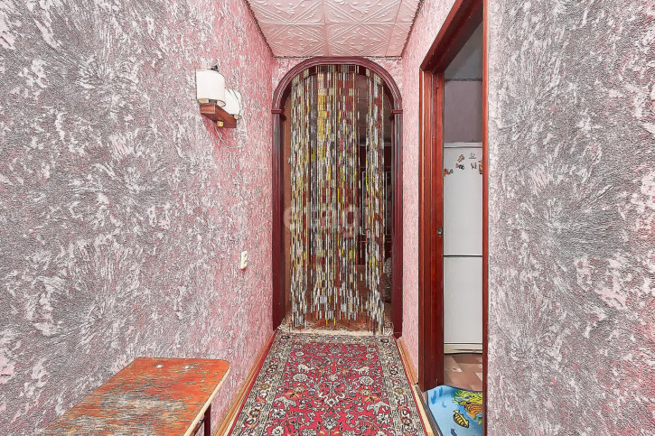 3-комн квартира Урожайная, 2