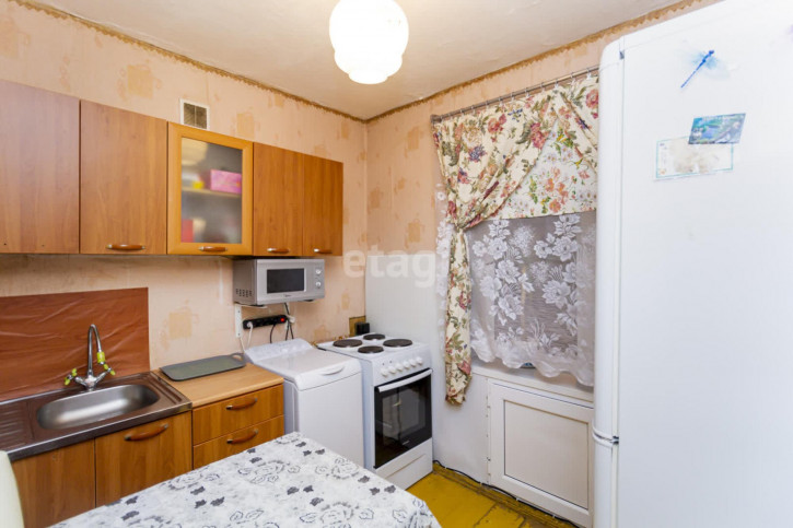 2-комн квартира Фурманова, 4