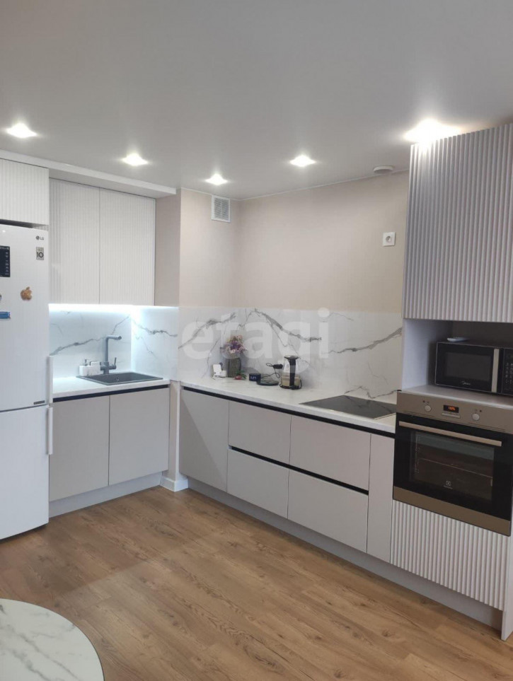 2-комн квартира Константина Посьета, 9