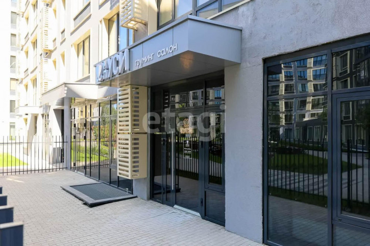 2-комн квартира Сергея Джанбровского, 17