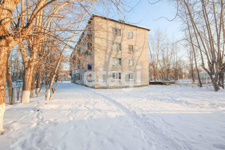 3-комн квартира 70 лет Октября, 14а