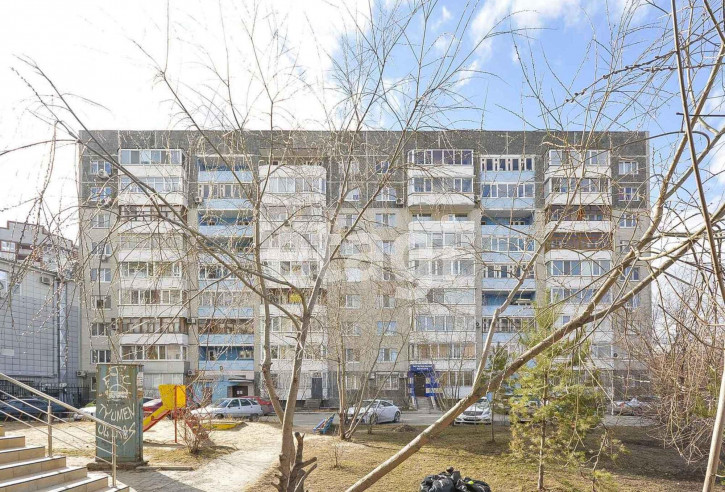 2-комн квартира Чернышевского, 1/1