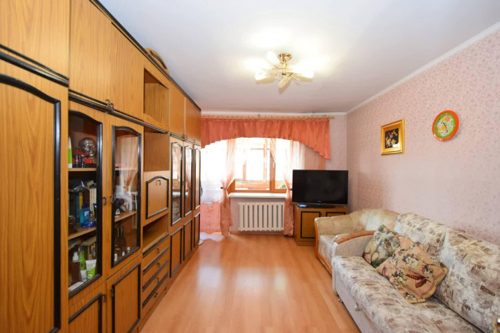 1-комн квартира Мельникайте, 48а