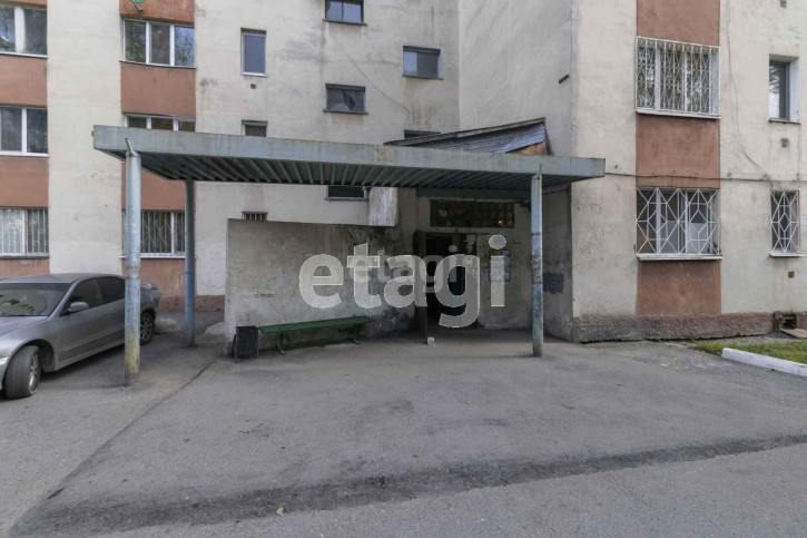 1-комн квартира Ватутина, 16