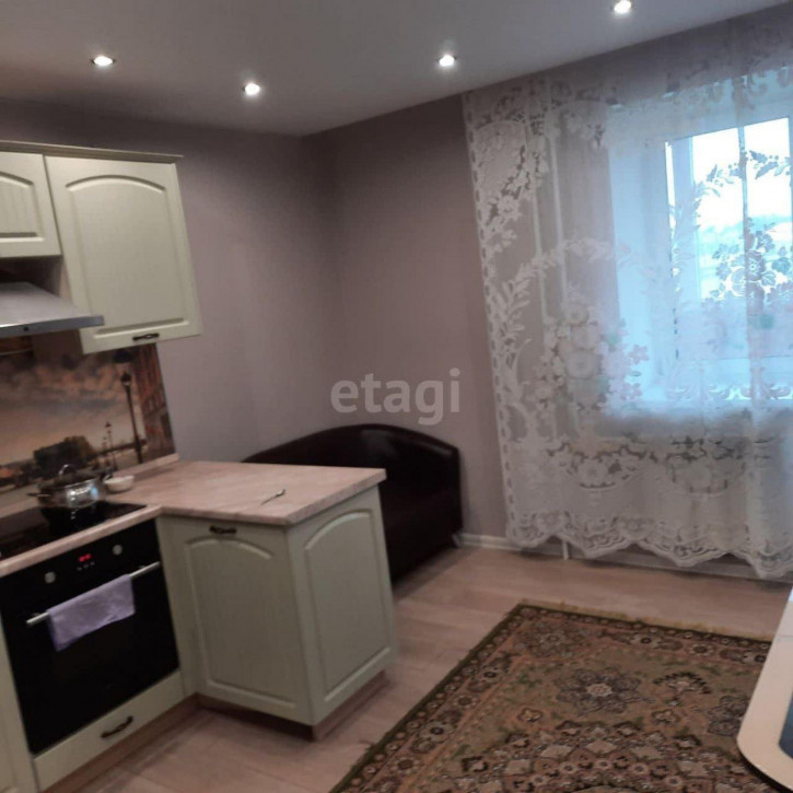 2-комн квартира Газопромысловая, 3