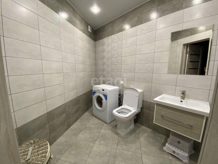2-комн квартира Дружбы, 73